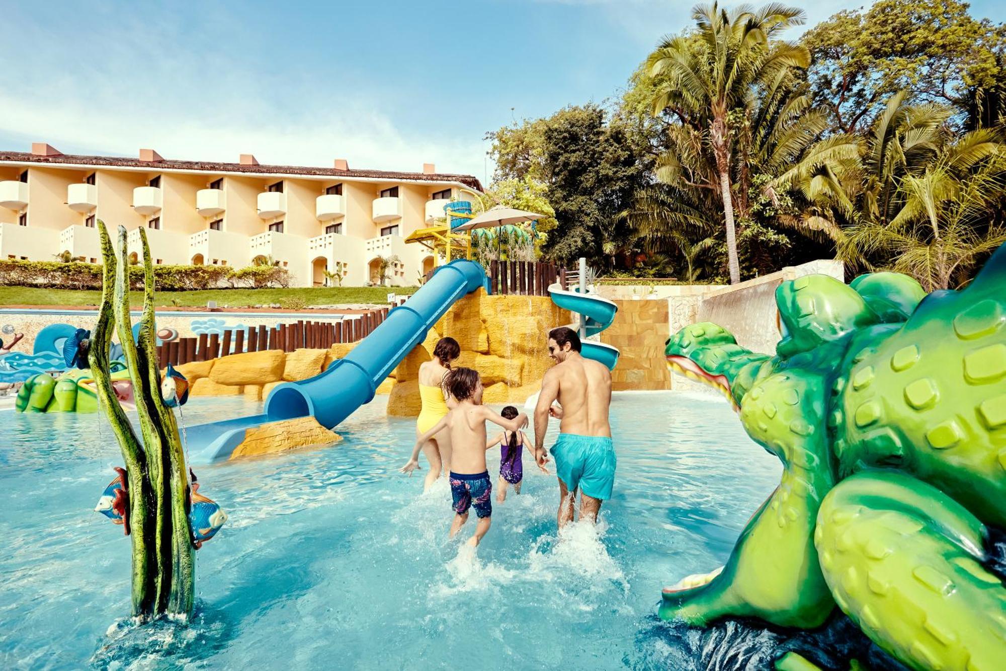 Grand Palladium Vallarta Resort & Spa بونتا مِيتا المظهر الخارجي الصورة